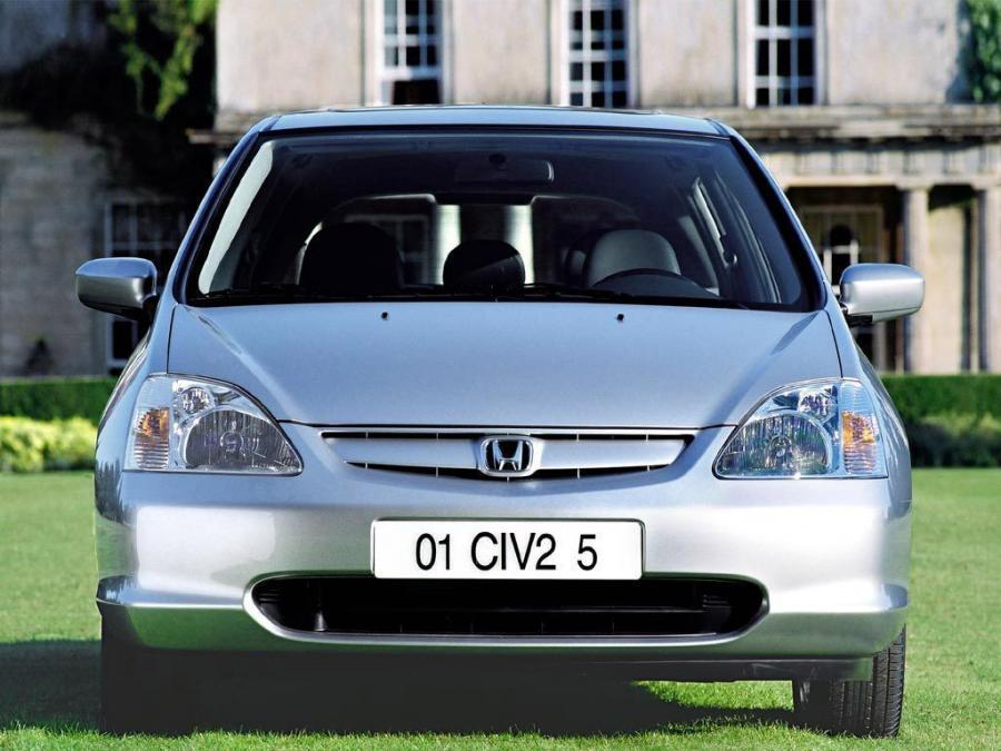  Honda Civic 5-Door 2001 года  (фото 3 из 9)